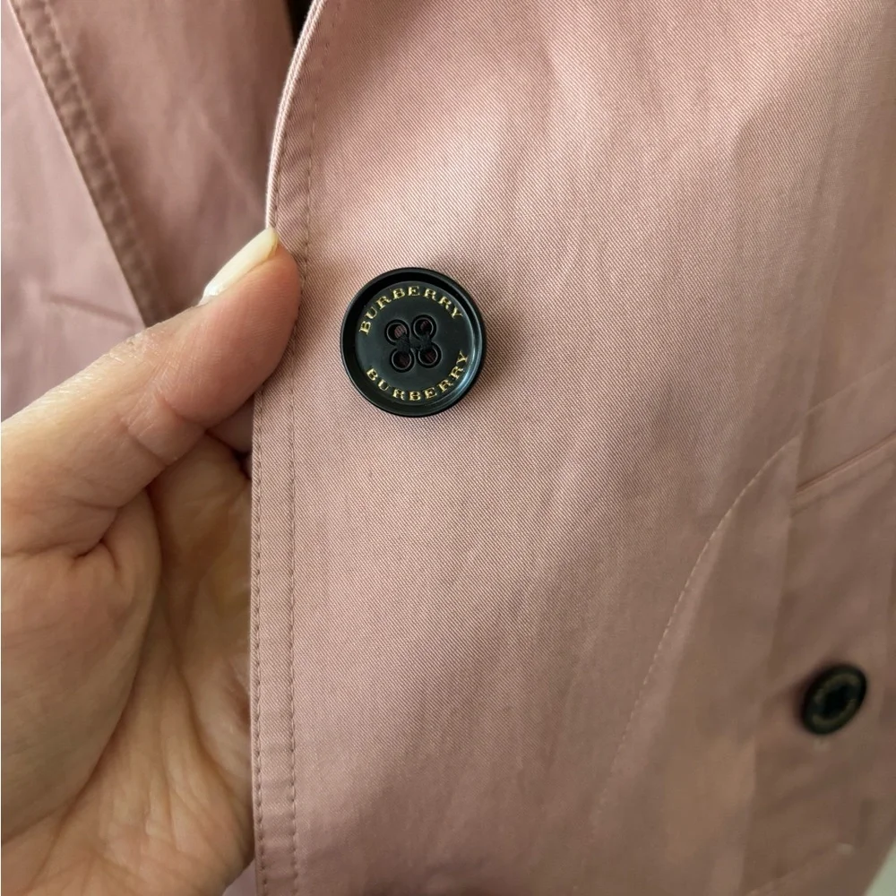 Burberry trench hood